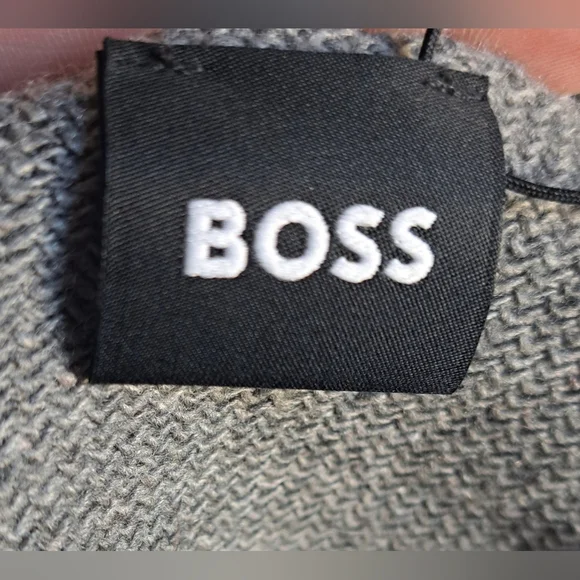 NWT Boss Tan & Grey Stripe Wool Neutral Causal Unisex Preppy Winter Scarf Wrap - Picture 8 of 11